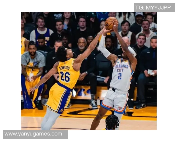 雄鹿签约新射手4500万，丁威迪遭裁，乔治确定复出，特雷杨暂缓续约