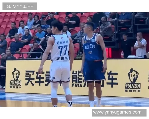 生日当天首秀！山东男篮将帅为陈林坚庆祝32岁生日