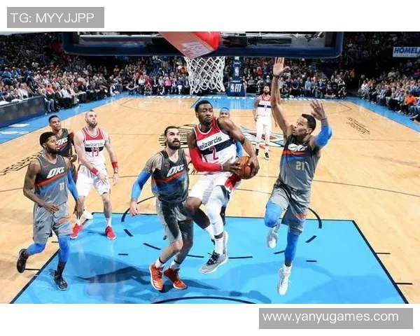 确实有篮！里斯6中4拿到12分2板 三分4中3